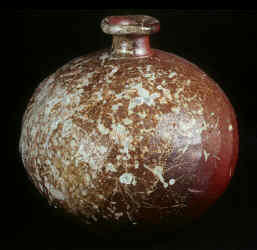 Nishihata_Vase2b.jpg (118433 bytes)